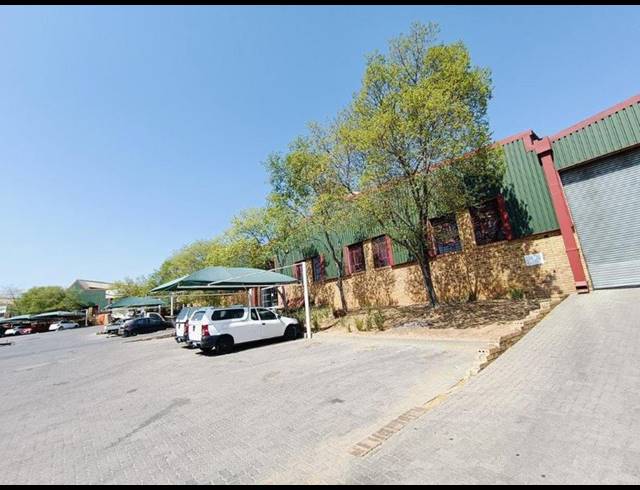 INDUSTRIAL PROPERTY TO RENT IN SAMRAND BUSINESS PARK